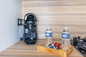 Kaffee und/oder Kaffeemaschine