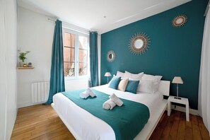 1 bedroom, iron/ironing board, internet, bed sheets