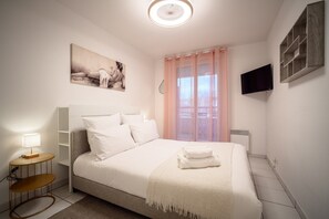 1 chambre, accĂšs Ă Internet, literie fournie