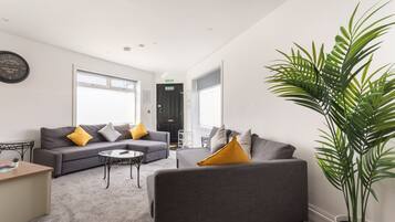 TV, table football, ping pong, books