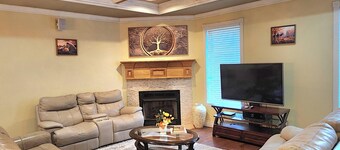  Lake Tawakoni Retreat
A charming country side getaway...