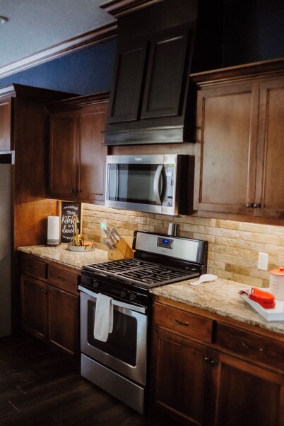 Vibrant Byrd House for the whole family to enjoy!