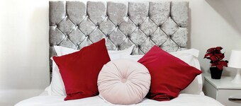 Tower Bridge Roomzzzz BnB