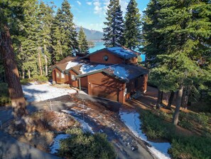 Exterior - Lakeview Hideaway 3bdr for 8 w/ Private Hot Tub! (Tahoe City)