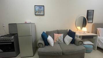 Appartement, 1 chambre, vue ville | Coin séjour