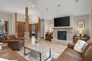 Fireplace, video games, table football, stereo