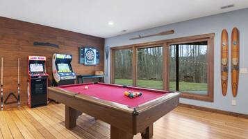 Spielezimmer