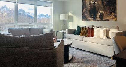 Stunning 2-Bedroom Condo with Breathtaking Mountain Views