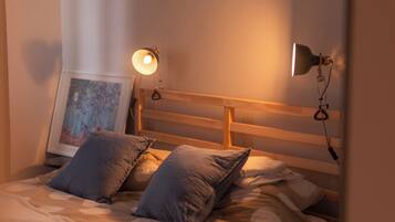 4 makuuhuonetta, silitysrauta/-lauta, vauvan matkasänky, ilmainen Wi-Fi