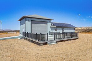 Exterior - Stargazer's Delight: Mtn-View Pearce Home w/ Deck! (Pearce)