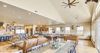 Riverside Retreat in Bridgeport w/ Game Room!