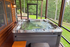 Utendørs boblebad