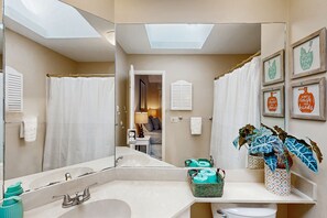 Hair dryer, towels