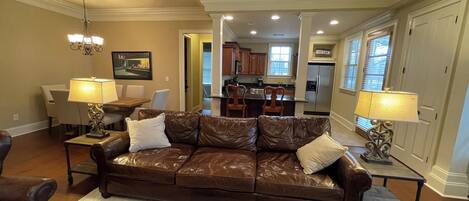 Smart TV, fireplace, DVD player