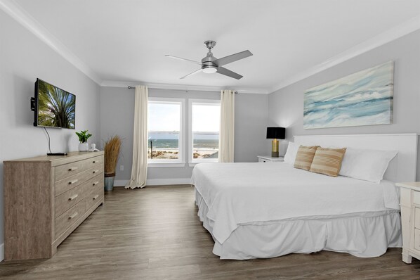 5 bedrooms, desk, free WiFi, bed sheets