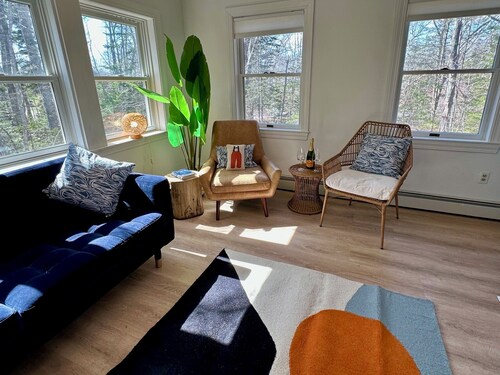 Spacious, modern Maine house in New Harbor near beach, walk to harbor.