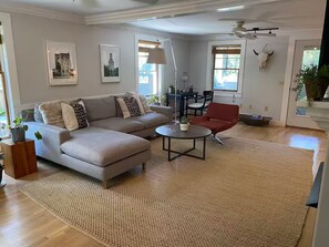 リビング エリア