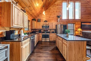 Cabin, Mountain View | Shared kitchen - Lovers Suite by Ghosal Luxury Lodging (Gatlinburg)