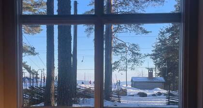 Cozy winter cottage close to nature, quiet and comfortable, the stars are looking out