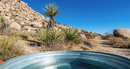 Rocky Roost Cabin in Yucca Valley