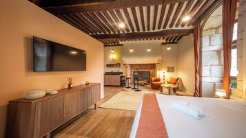 1 chambre, lit parapluie, Wi-Fi, draps fournis