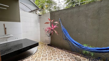 Standard Apartment | Terrace/patio