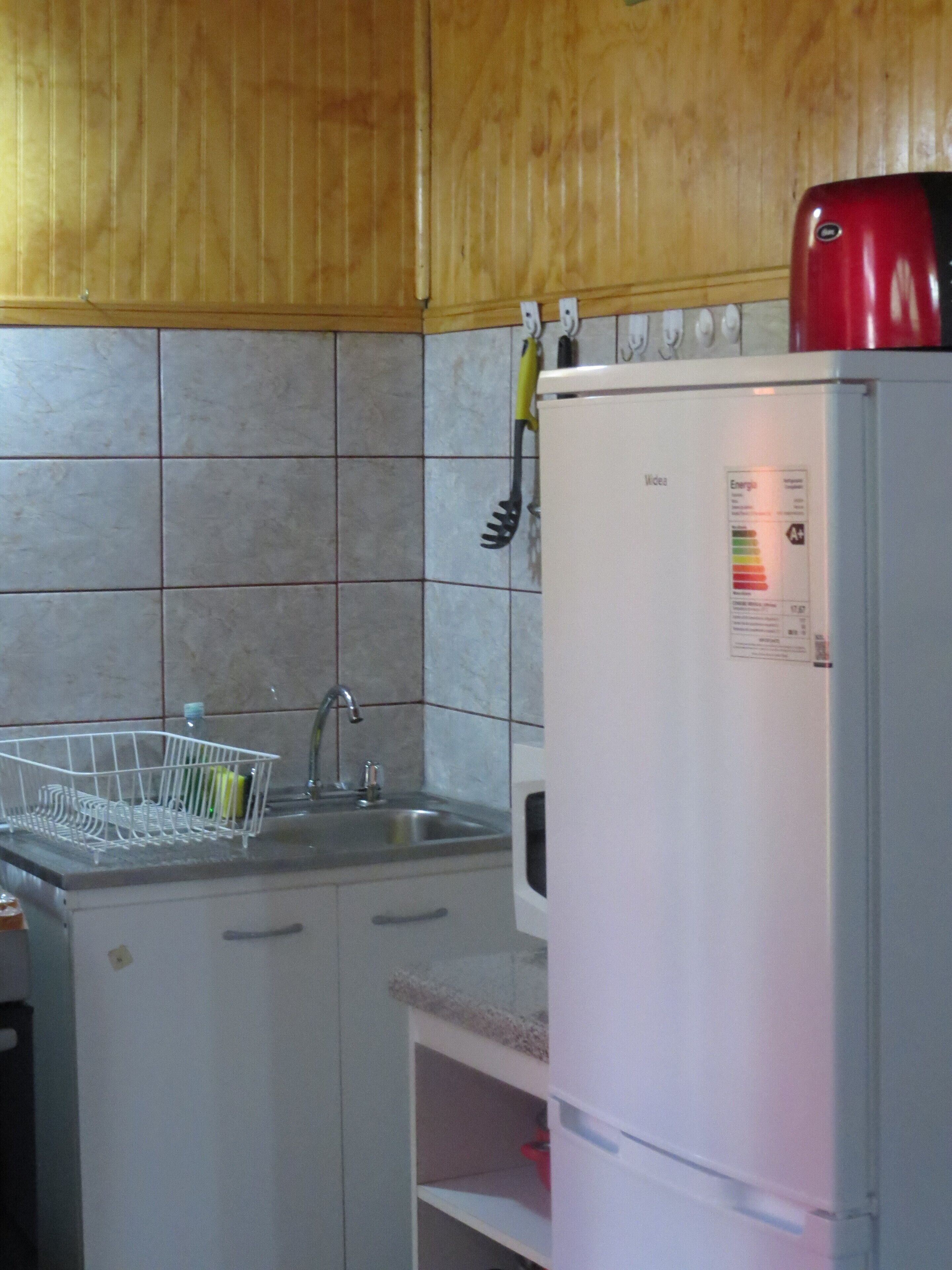 Mikrowelle, Ofen, Wasserkocher, Toaster