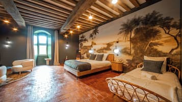 1 chambre, lit parapluie, Wi-Fi, draps fournis