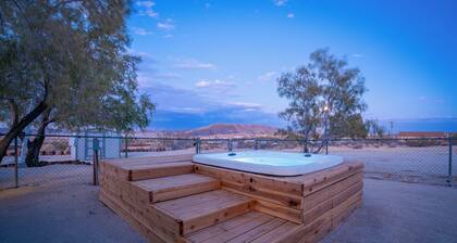 Fire Pit - Spa - Near JTNP - Twin Domes in the Dez