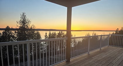 Giizhgok Geegabeek - Cedar Shore Cottages "Where Relaxation and Adventure Meet"