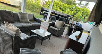 Beautiful house in the BEST Ft Lauderdale area, 10ms to the Beach 7ms to airport