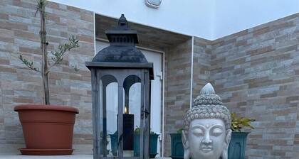 Blue Moon Guesthouse