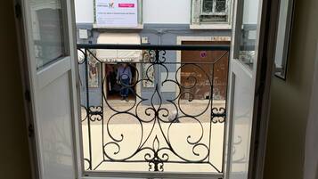 Superior Studio Suite, City View | City view