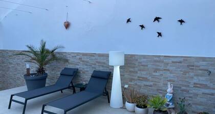 Blue Moon Guesthouse