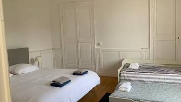 6 chambres, Wi-Fi, draps fournis