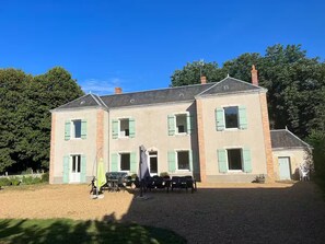 Exterior - Domaine de la Béchetière au cœur de la campagne Sarthoise. (Parcé-sur-Sarthe)
