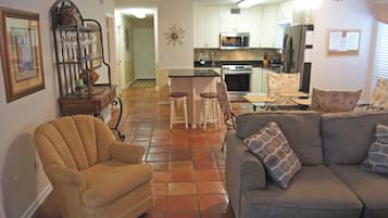 Condo, Multiple Beds, Pool Access, Ocean View (Sea Cloisters 101F) | Living area