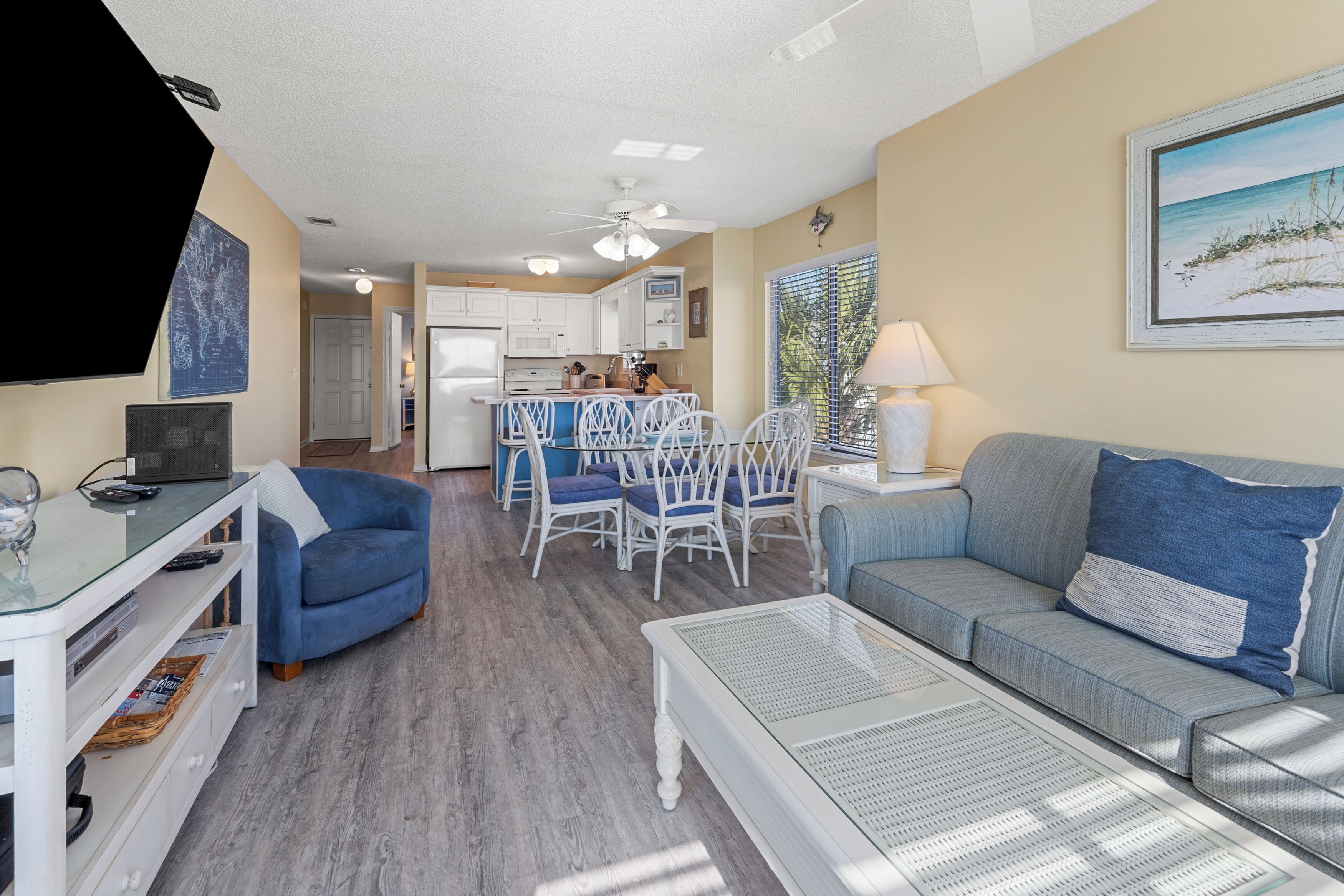 Condo, Multiple Beds, Pool Access, Ocean View (Sea Cloisters 305D) | Living area