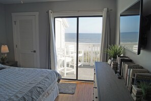 Condo, Multiple Beds, Pool Access, Ocean View (Sea Cloisters 304A) | 2 bedrooms, individually decorated, individually furnished, bed sheets