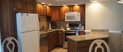 Condo, Multiple Beds, Patio (Tilghman Lakes H1) | Private kitchen | Coffee/tea maker