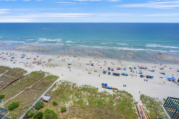 Una playa cerca