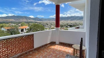 Habitación doble Deluxe, vista a la montaña | Wifi gratis