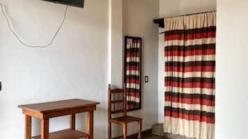 Comfort Double or Twin Room, City View | Free WiFi