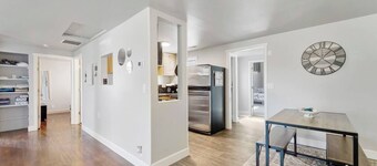 Bright & Cozy Home