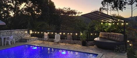 Outdoor pool, a heated pool