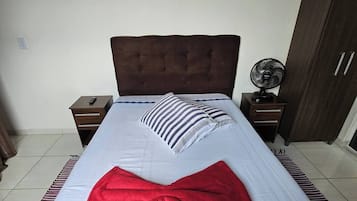 1 bedroom, iron/ironing board, WiFi, bed sheets