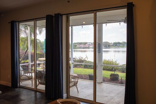 Lakefront Retreat with Pool