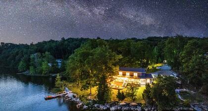 New Lakefront LUX Retreat FullyLoaded Private Dock