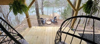 Stunning Lakeside Glamping Dome