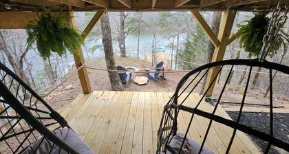 Stunning Lakeside Glamping Dome